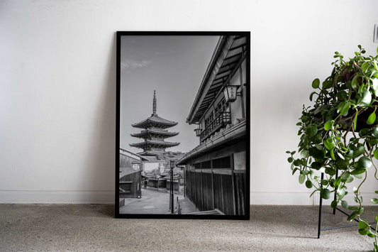 Yasaka Pagoda in Kyoto Asian Style Poster | Wall Art for Home & Office | High-Quality Print - High-Quality Visual Display